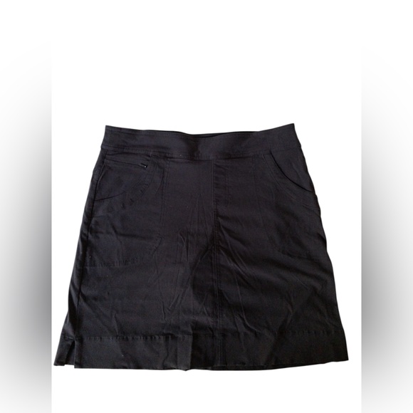 Lucy Pants - Lucy Black A-Line Skort Size M